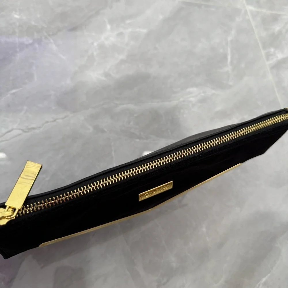 NWOT Joy & Iman Leather Velvet Clutch Crossbody Strap Purse Zipper Closure Bag - Picture 8 of 15